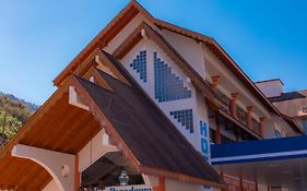 Hotel Paradouro
